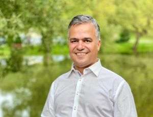 Adrian Veştea: "Procesul electoral a fost corect şi transparent"